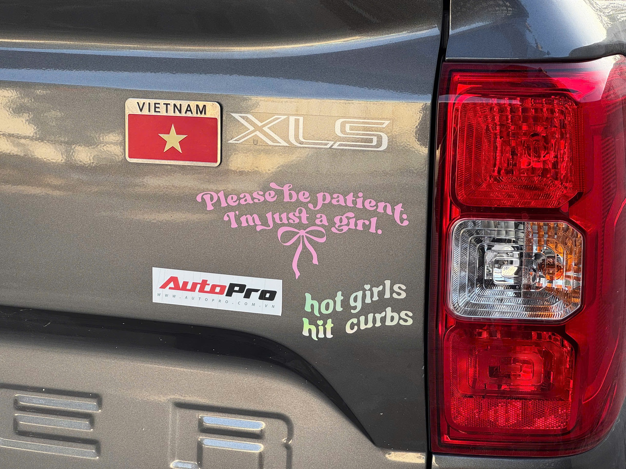 Thử mua phụ kiện ô tô online: Món ổn, món phải mang ra cửa hàng làm lại- Ảnh 4.