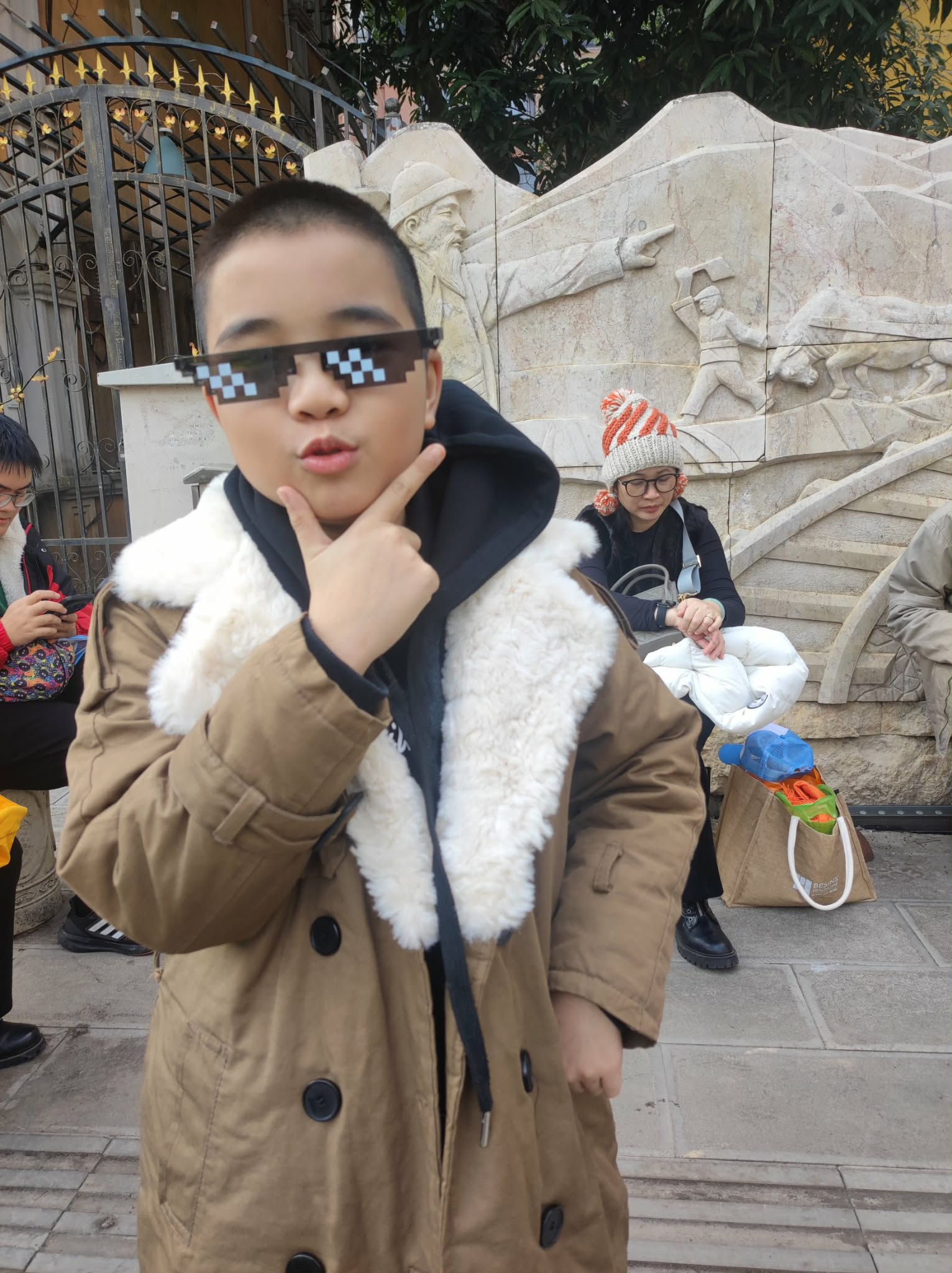 Khách Việt kể chuyện đi ngắm tuyết trên núi cao hơn 4000m ở Trung Quốc, nhận xét: "Không ngờ đến mức này!" - Ảnh 3.