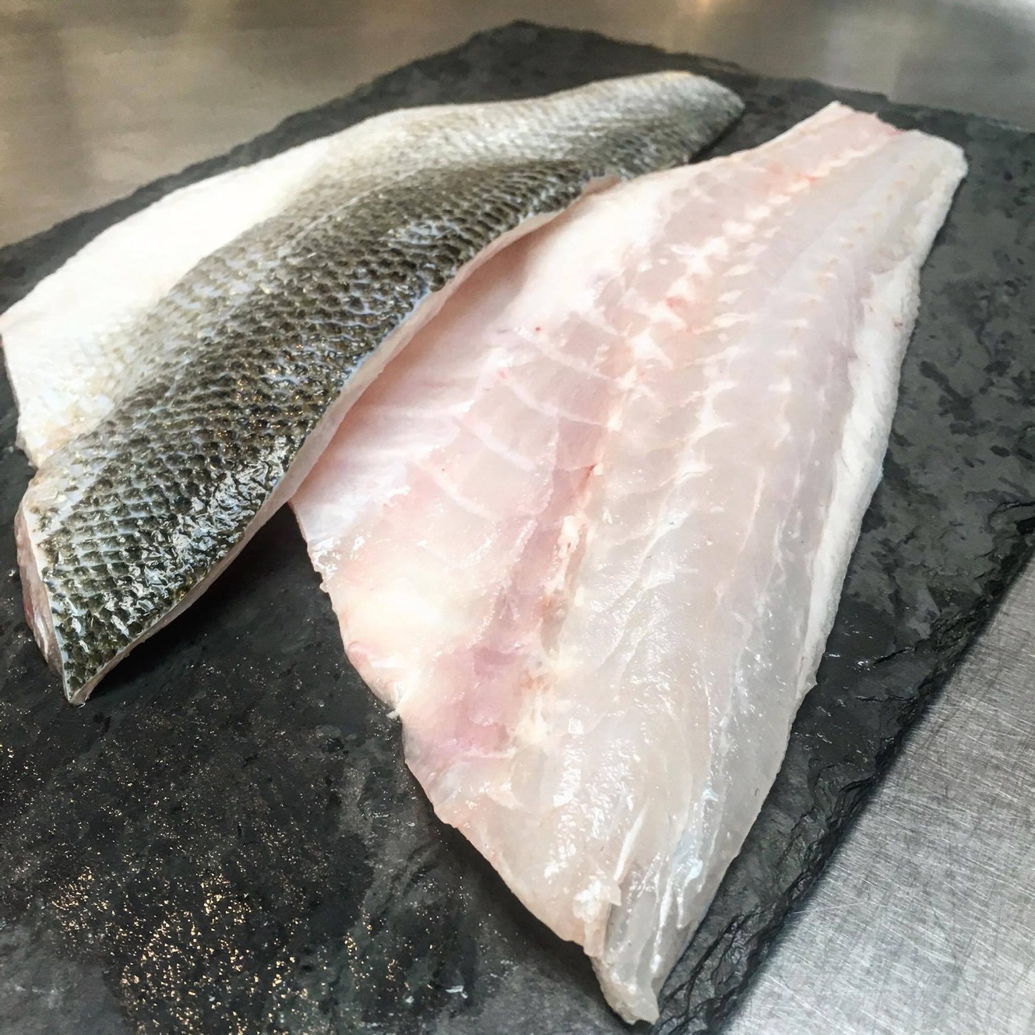 Người bán cá tiết lộ những loại cá họ bán nhiều nhất mỗi sáng- Ảnh 3. Người bán cá tiết lộ những loại cá họ bán nhiều nhất mỗi sáng- Ảnh 3.