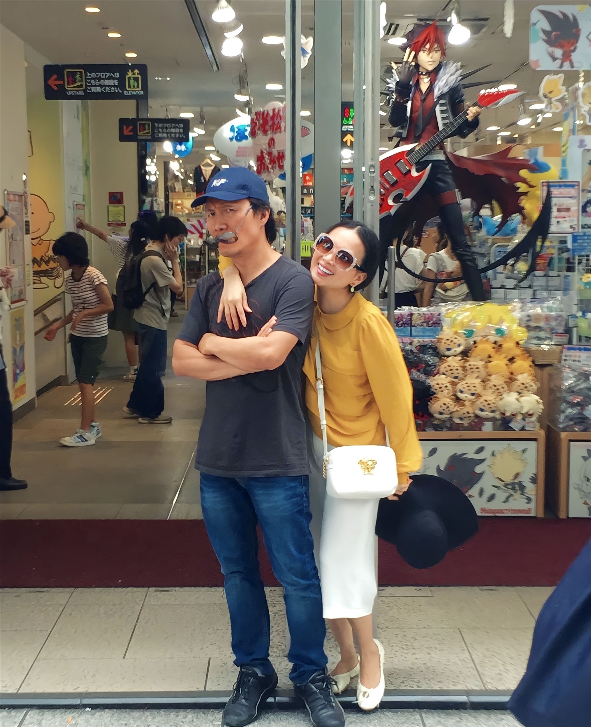 Nữ ca sĩ Việt đi chuyên cơ riêng, ở penthouse 2.600 tỷ view ngắm trọn New York, lộ gia thế khủng của chồng- Ảnh 2.