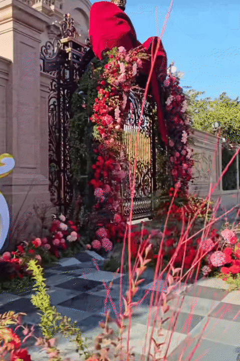 Đám cưới của ái nữ tập đoàn lớn ở Bình Thuận đang "gây bão" MXH: Nhà gái cỡ này thì nhà trai "khủng" cỡ nào!- Ảnh 2.