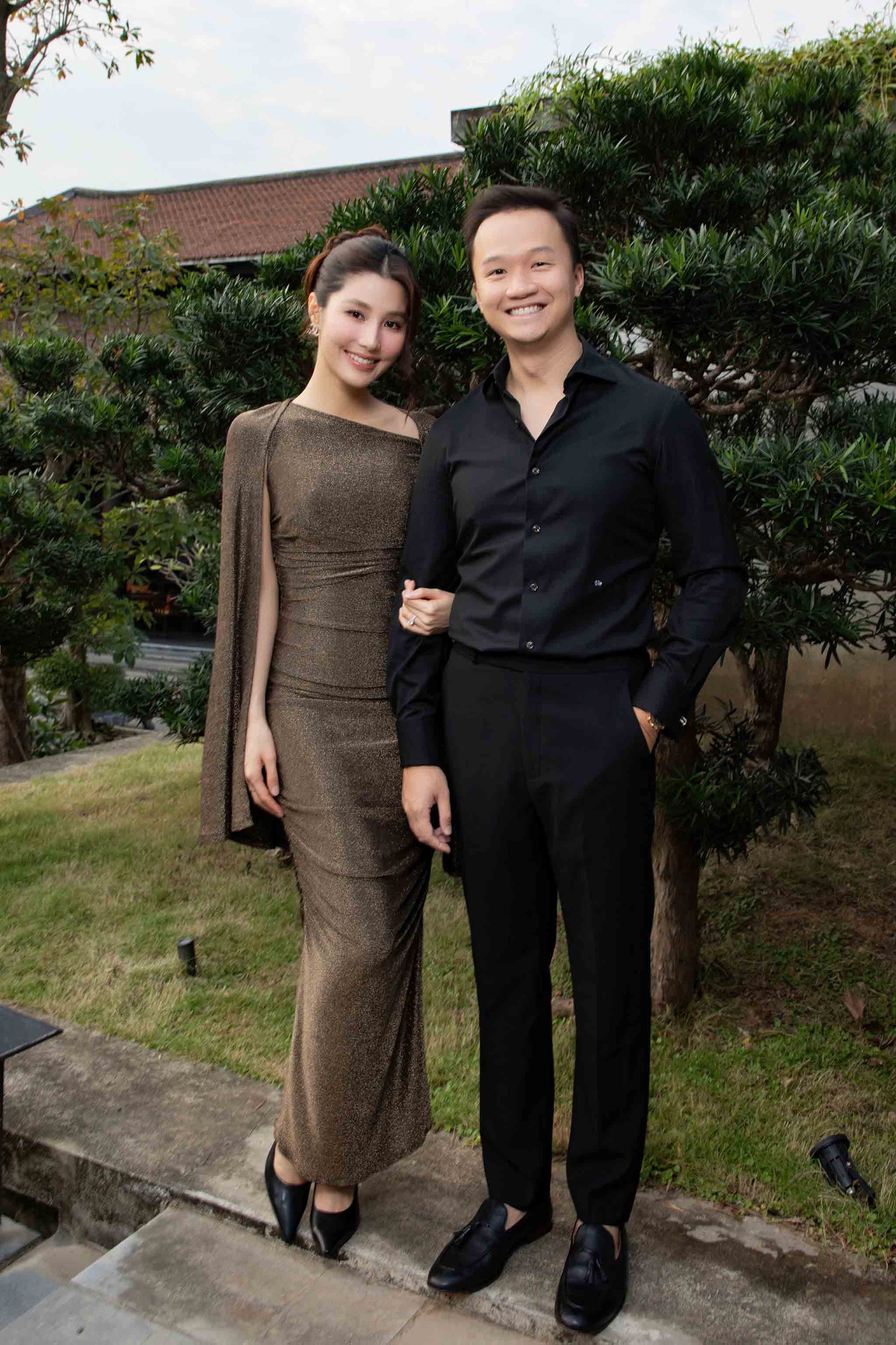 Mỹ nhân 33 tuổi làm dâu hào môn gia tộc kín tiếng, bố mẹ chồng cưng như con gái ruột, tặng quà cưới gây sốc- Ảnh 1.