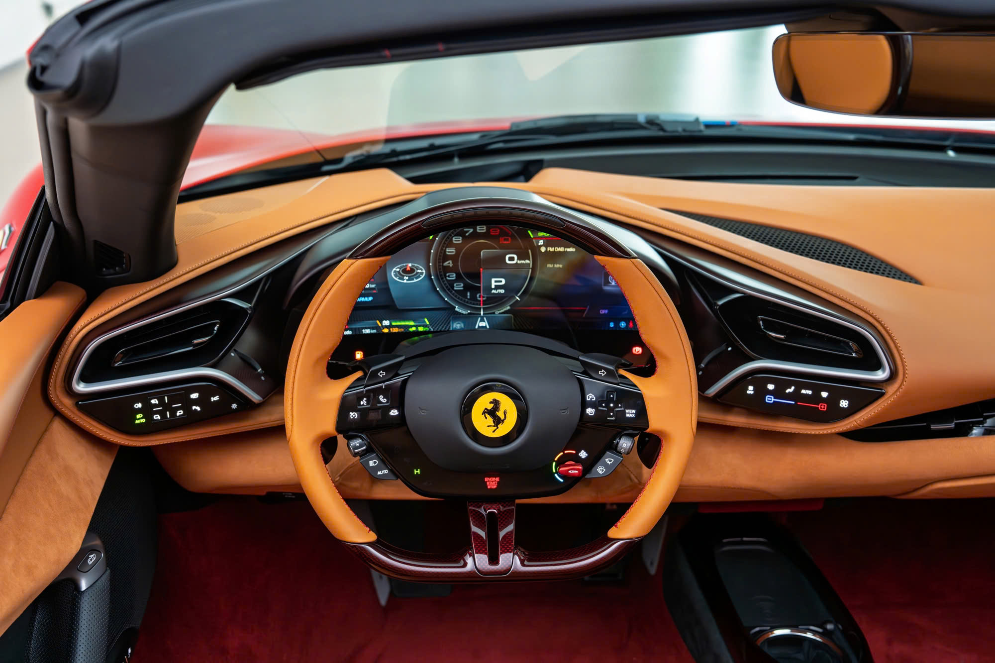 Loạt xe chỉ dành cho đại gia Việt ra mắt năm 2025: Đủ siêu xe đến siêu sang, nhiều mẫu hàng hiếm trên thế giới, có mẫu giá ngang 2 căn penthouse- Ảnh 4.