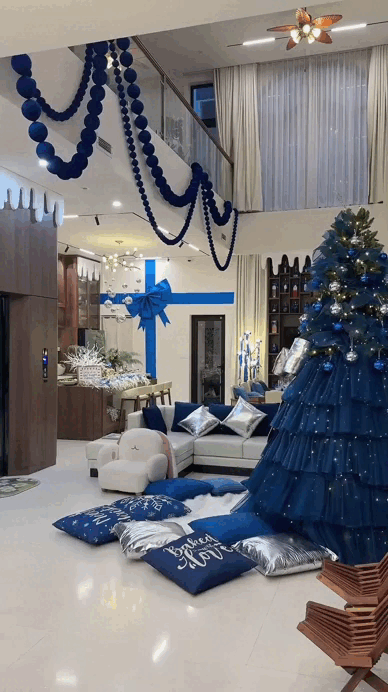 Mỹ nhân "win chặt" đường đua Noel: Tự tay trang trí biệt thự 1000m² đẹp chấn động thị giác - Ảnh 5.