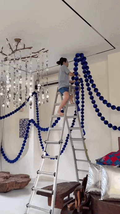 Mỹ nhân "win chặt" đường đua Noel: Tự tay trang trí biệt thự 1000m² đẹp chấn động thị giác - Ảnh 4.