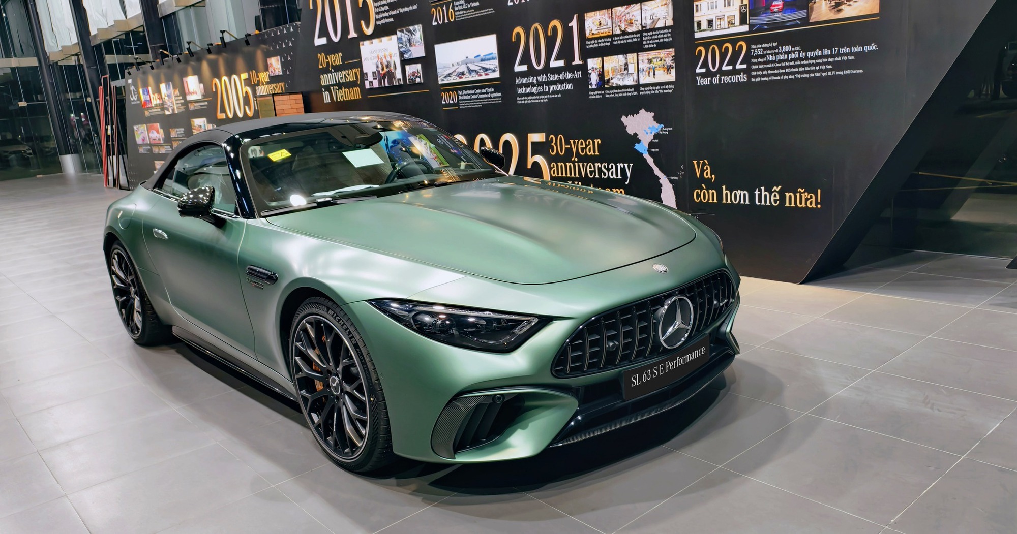 Loạt xe chỉ dành cho đại gia Việt ra mắt năm 2025: Đủ siêu xe đến siêu sang, nhiều mẫu hàng hiếm trên thế giới, có mẫu giá ngang 2 căn penthouse- Ảnh 9.