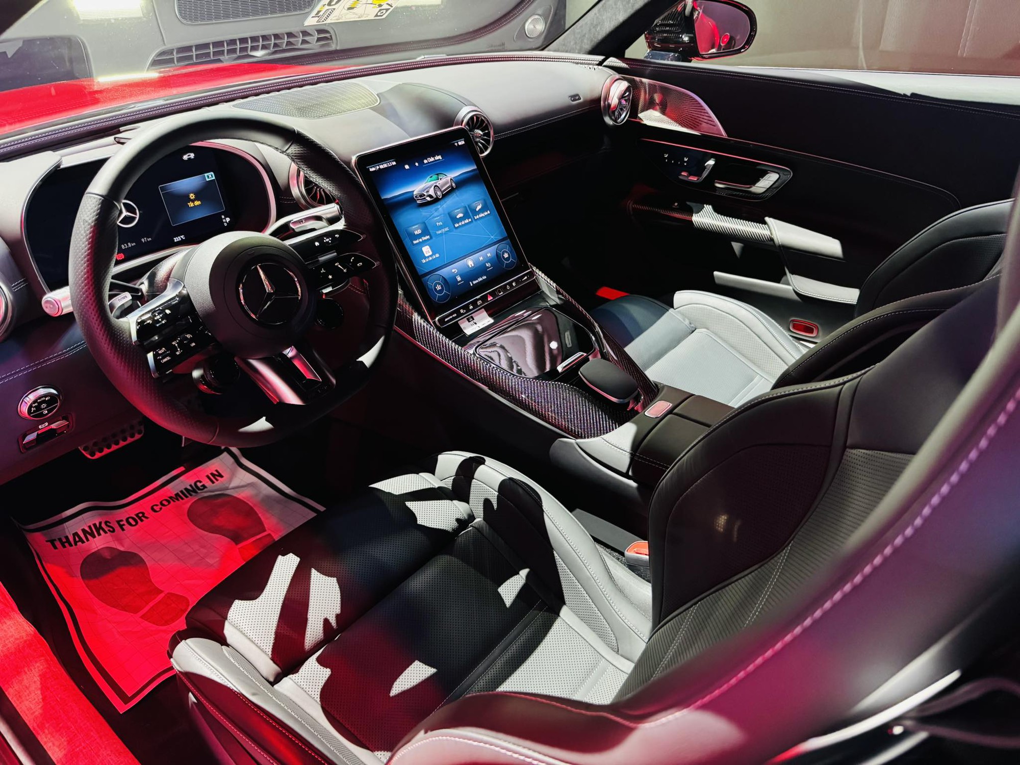 Loạt xe chỉ dành cho đại gia Việt ra mắt năm 2025: Đủ siêu xe đến siêu sang, nhiều mẫu hàng hiếm trên thế giới, có mẫu giá ngang 2 căn penthouse- Ảnh 10.