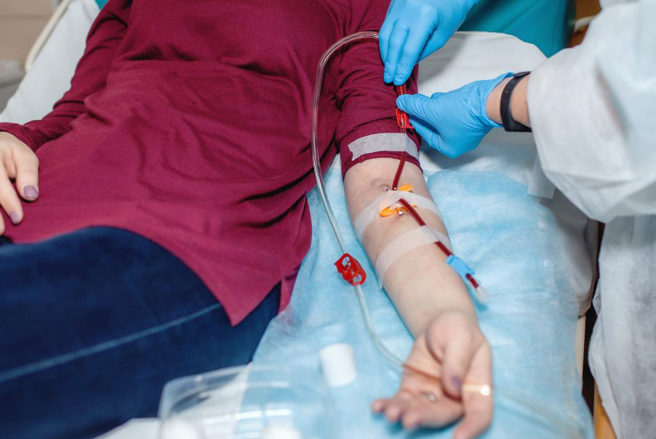 Người phụ nữ có thận già hơn tuổi thật 40 năm, suy thận giai đoạn 3 vì quá chăm… bồi bổ - Ảnh 3.