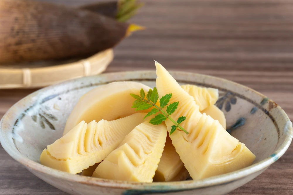 Mùa đông đừng chỉ ăn củ cải: 4 loại “rau vàng” rẻ tiền này mới thực sự bổ gan, đẹp da, tăng đề kháng- Ảnh 2.