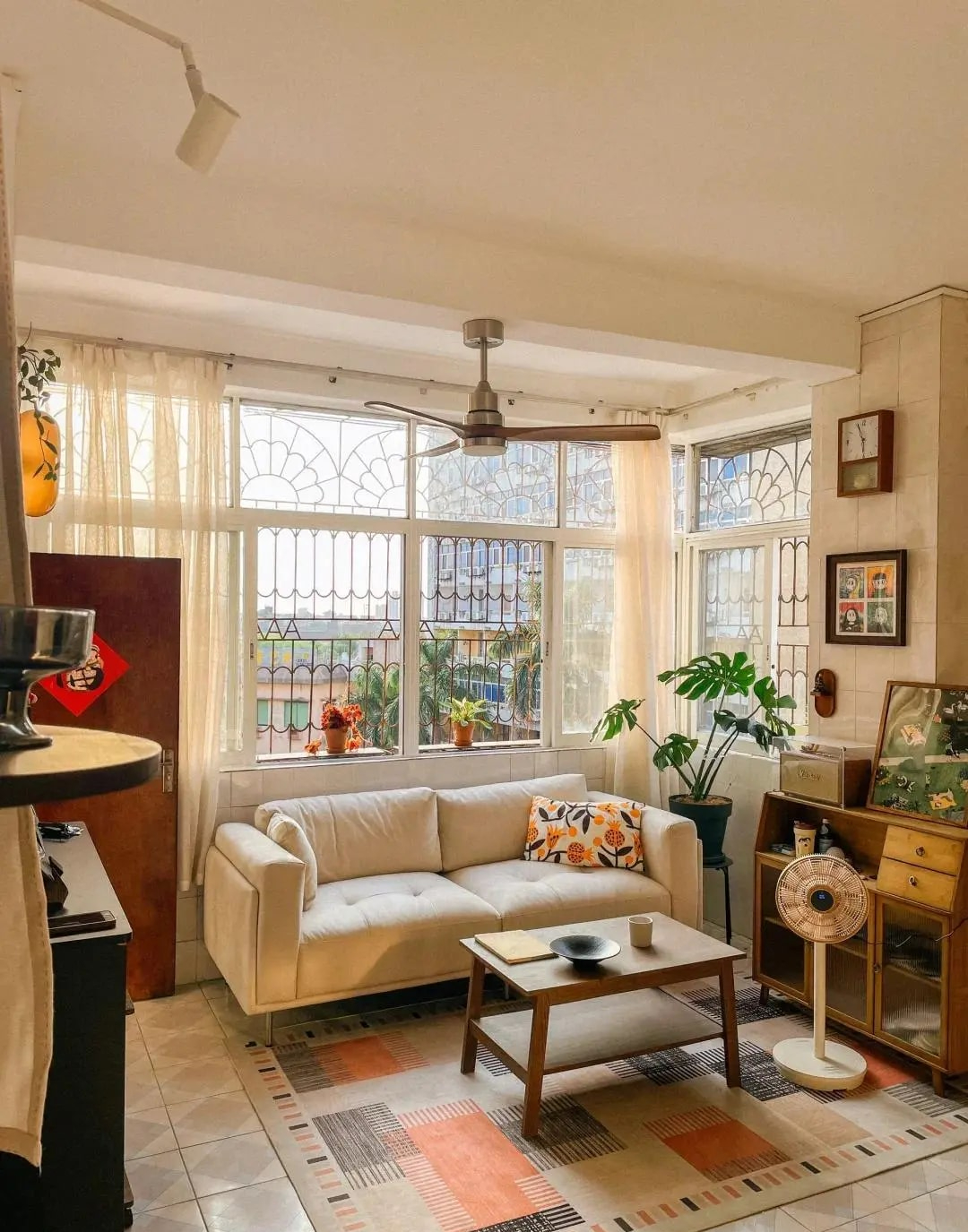 Tim đập loạn trước ngôi nhà của bà cụ 75 tuổi: Sống 1 mình an yên, không làm gánh nặng cho con cháu- Ảnh 1.