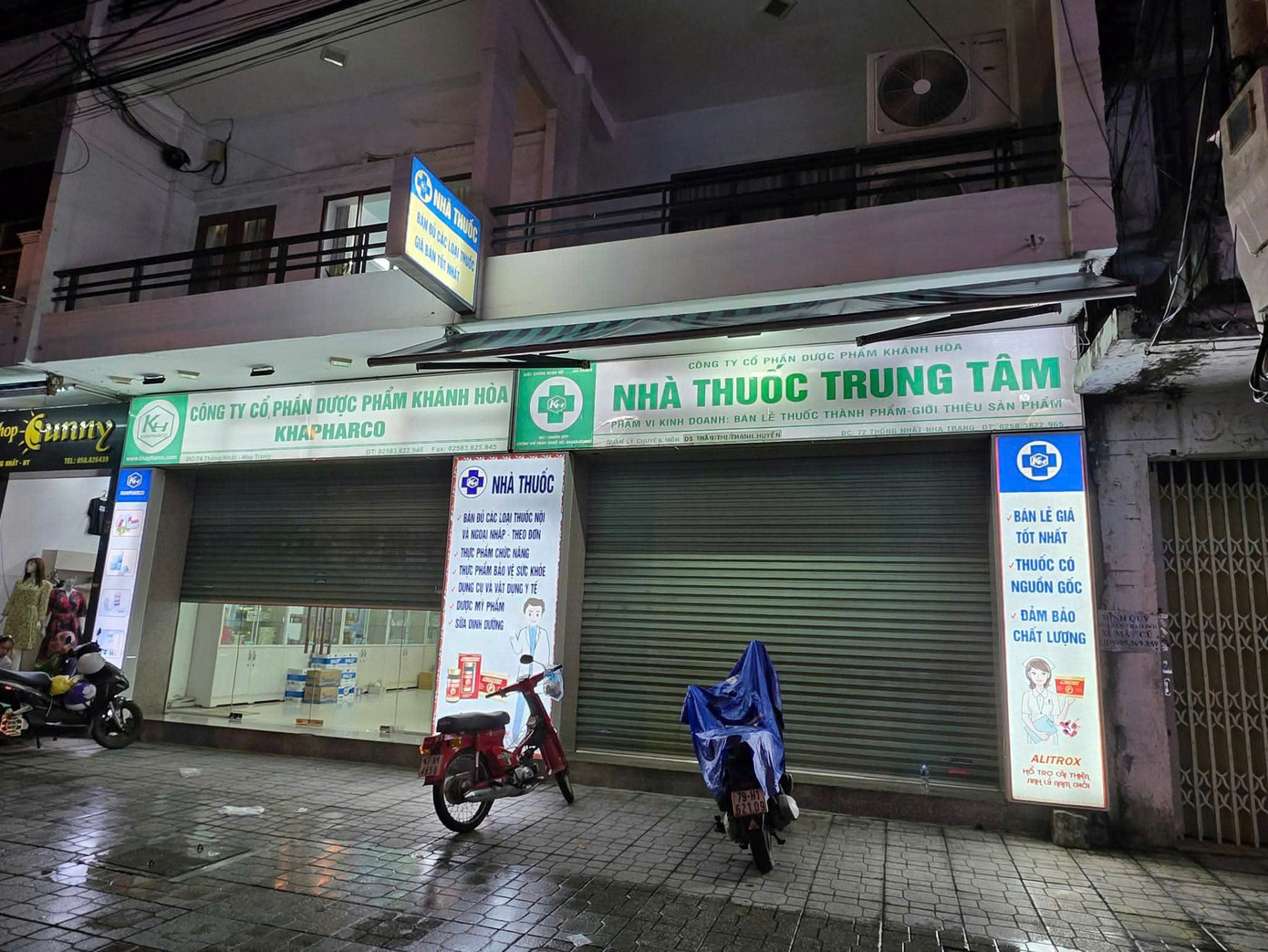 Công an khám xét tại trụ sở Công ty cổ phần Dược phẩm Khánh Hòa- Ảnh 1.