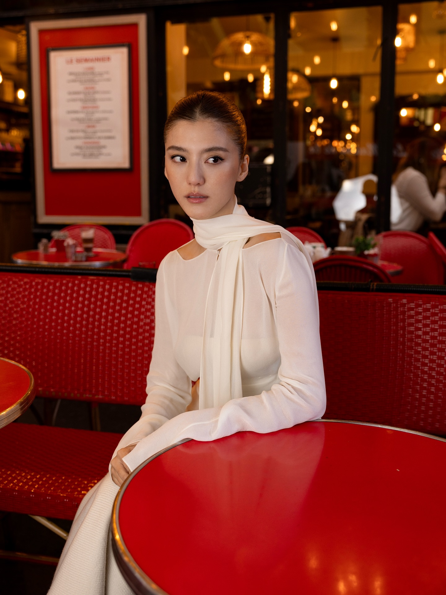 Dâu hào môn livestream 11 tiếng kiếm hơn 21 triệu USD- Ảnh 7.