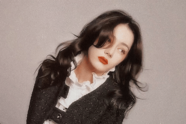 10 mỹ nhân đẹp nhất thế giới 2025: Địch Lệ Nhiệt Ba xếp thứ 6, hạng 1 càng ngắm càng say- Ảnh 6.