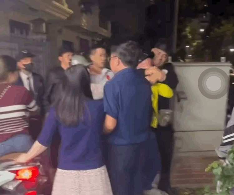 Công an Điều tra vụ bảo vệ chung cư K35 Tân Mai đánh người - Ảnh 1.