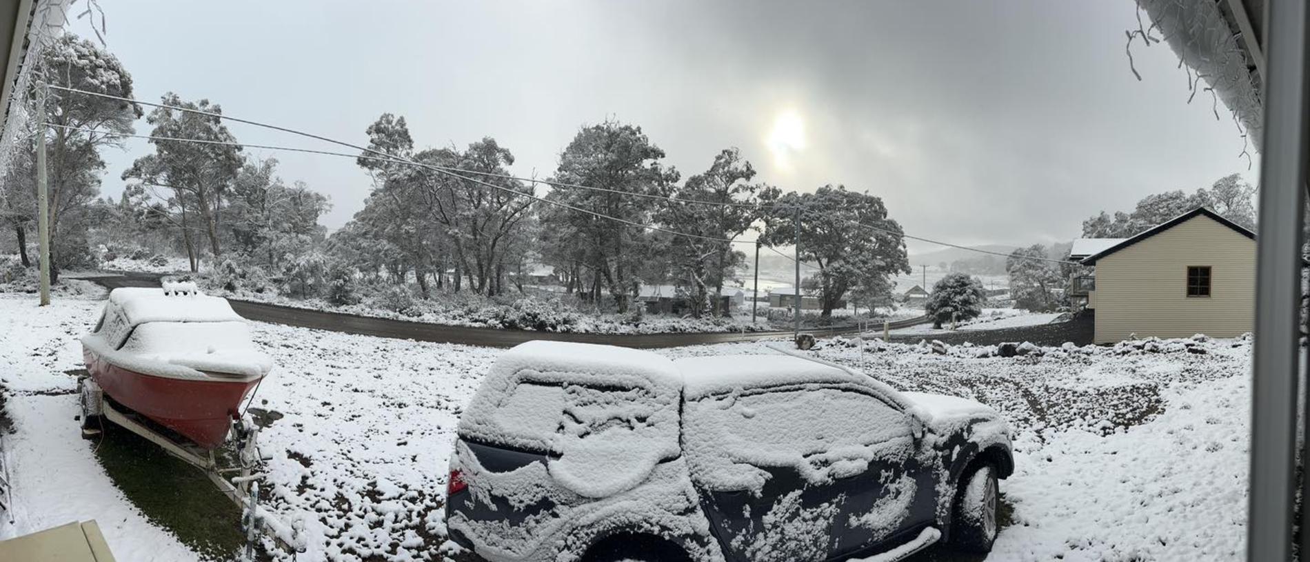 Nơi vừa có tuyết rơi hiếm có sau gần 20 năm!- Ảnh 6.