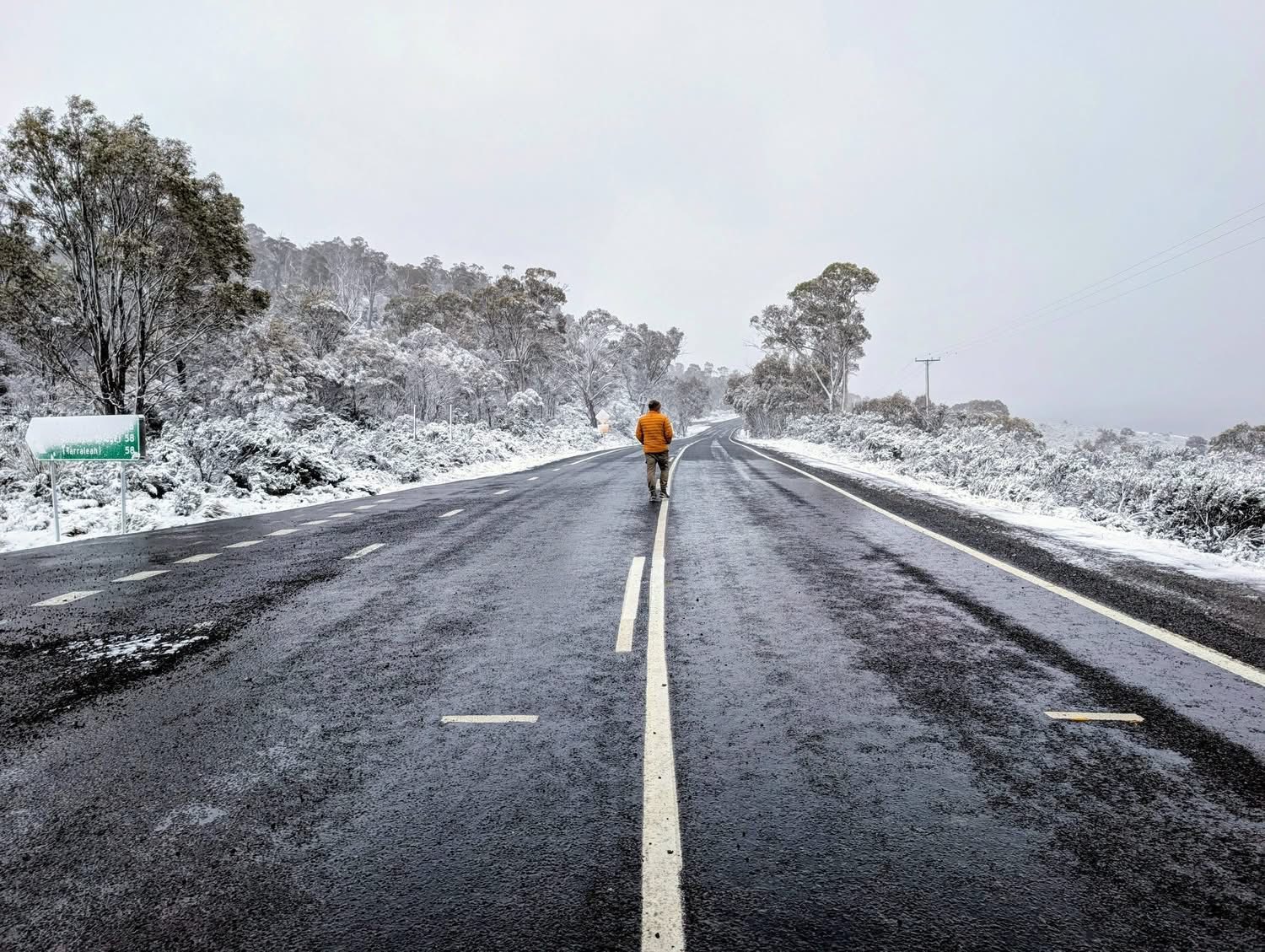 Nơi vừa có tuyết rơi hiếm có sau gần 20 năm!- Ảnh 3.