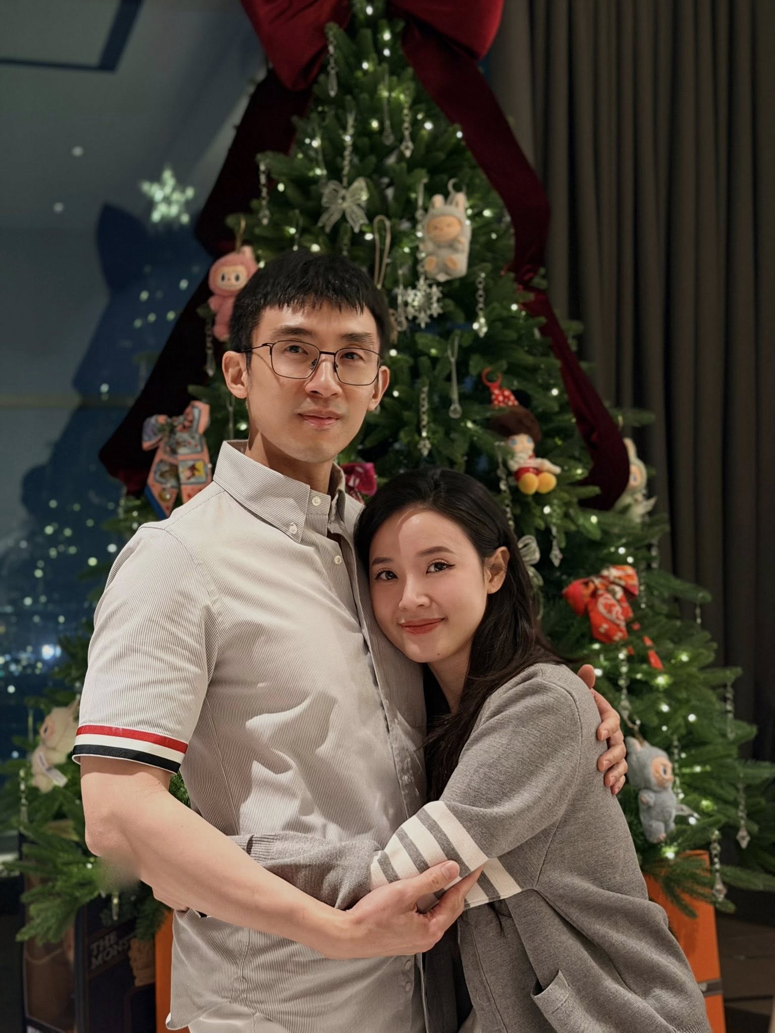 Hội hào môn "bung nóc" mùa Giáng sinh: Midu khoá môi Minh Đạt, xem biệt thự của Phạm Hương - Lan Khuê mà loá mắt - Ảnh 6.