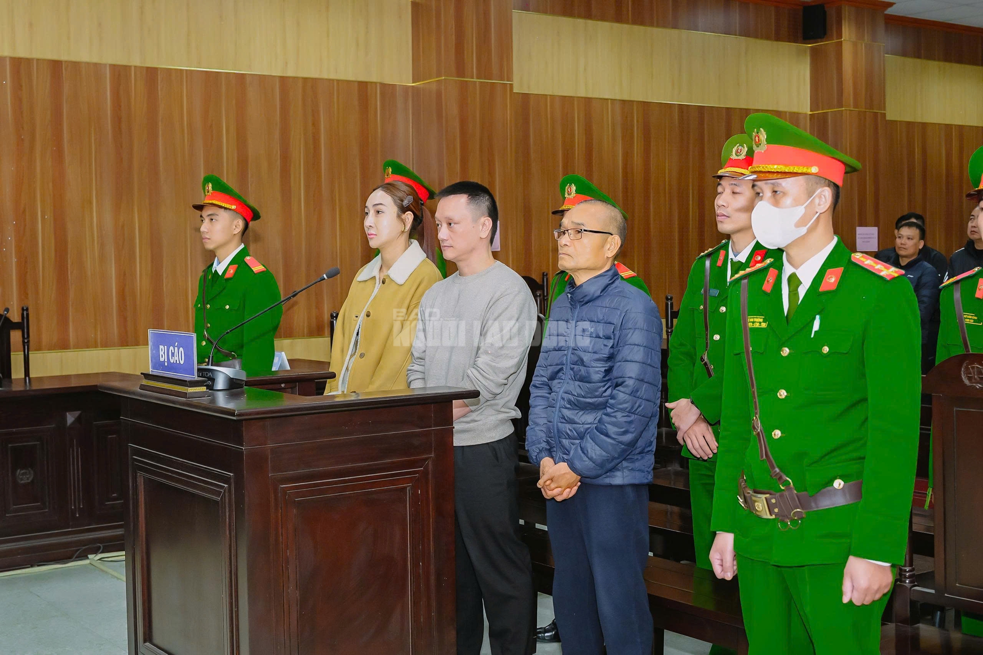 Mua nhà 13 tỉ đồng, vợ chồng trùm giang hồ Vi "ngộ" làm hợp đồng chỉ 3,7 tỉ đồng - Ảnh 1.