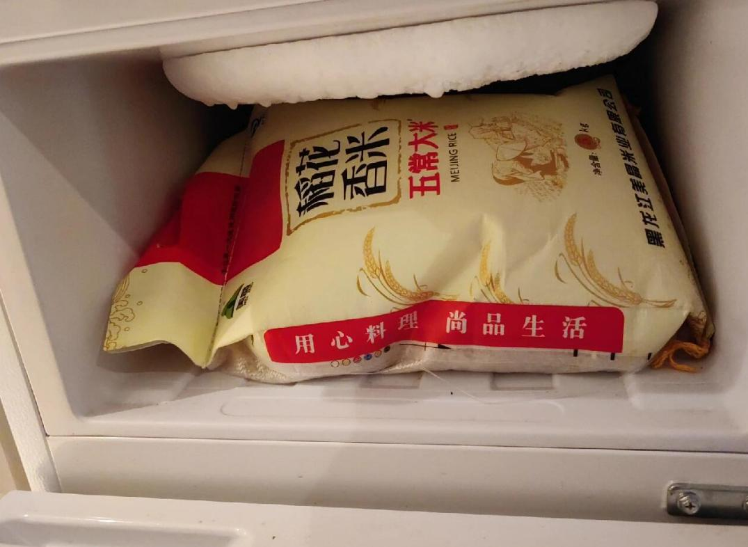 42 tuổi tôi mới học được từ mẹ 7 mẹo tiết kiệm không tốn 1 đồng - giải quyết sạch từ quần áo, sàn nhà đến mùi trong bếp- Ảnh 6.