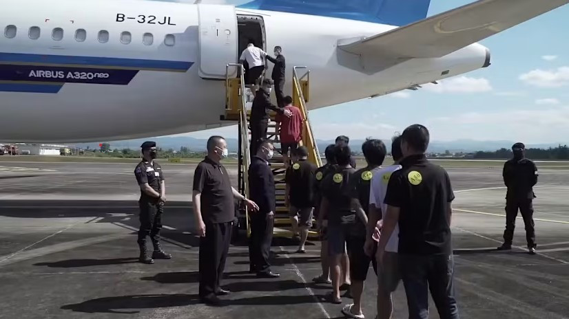 Gần 1.000 đối tượng bị đưa về Trung Quốc sau chiến dịch chống lừa đảo quốc tế- Ảnh 1.