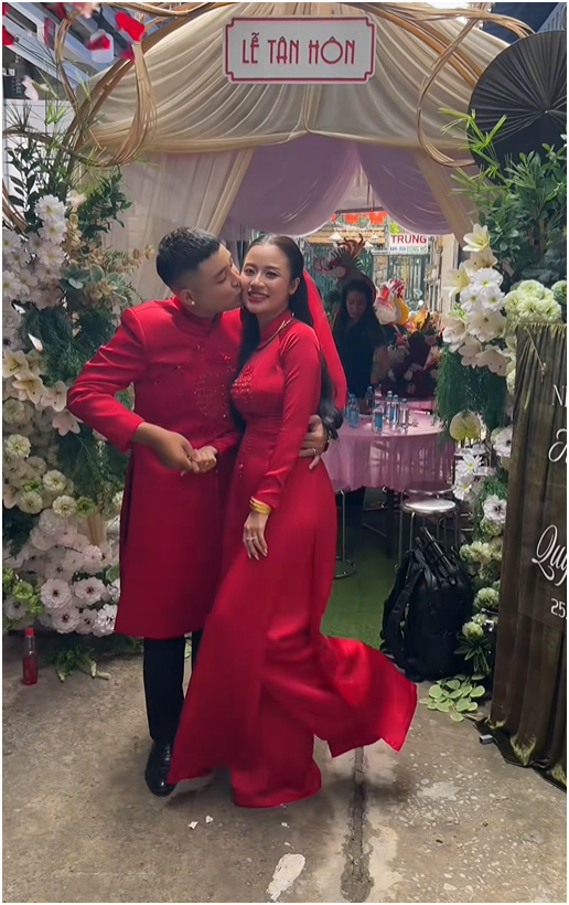 Đám cưới cháu nội danh ca Chế Linh: Nhan sắc cô dâu không một điểm trừ, thân thế chú rể gây bất ngờ lớn- Ảnh 4.