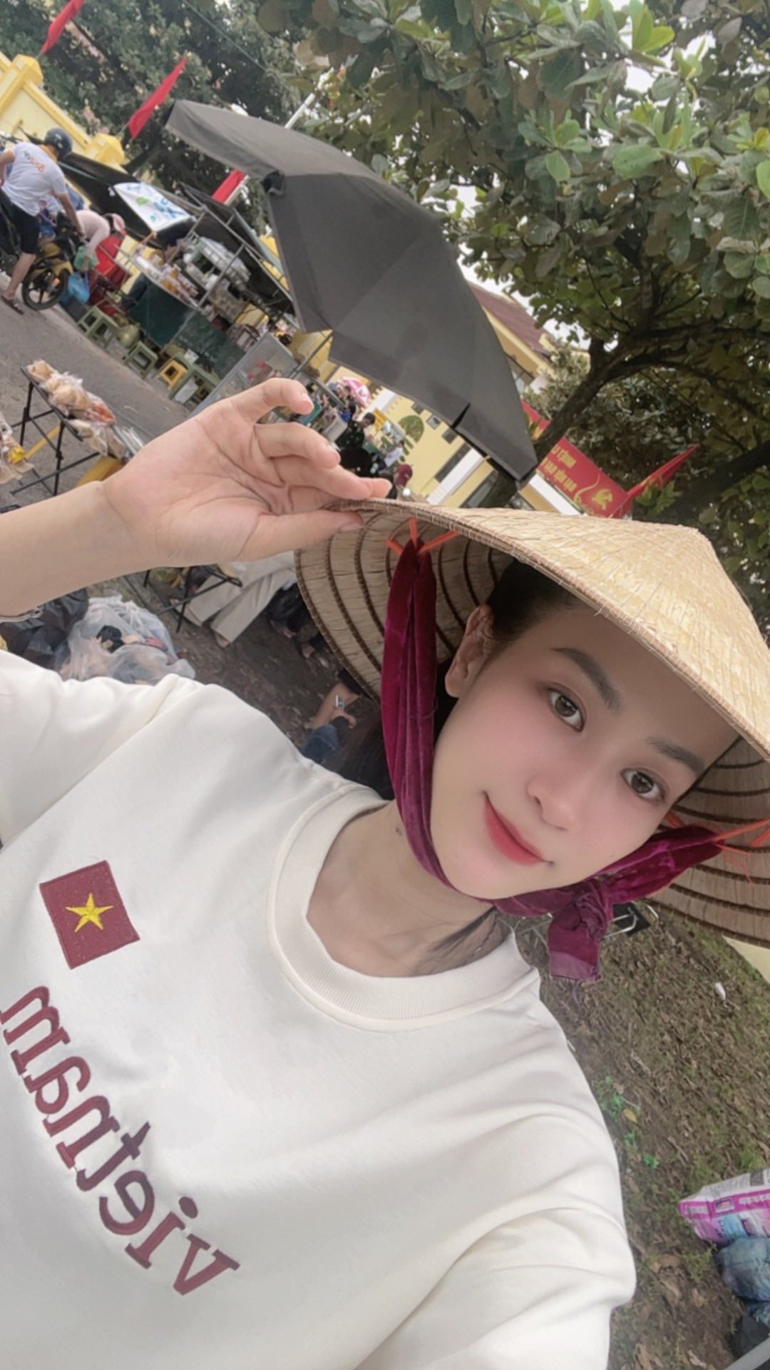 Hoa khôi bóng chuyền mang hàm Đại uý gây sốt với ảnh tổng kết 2025: Visual xinh đẹp, thành tích cực "khủng"! - Ảnh 12.