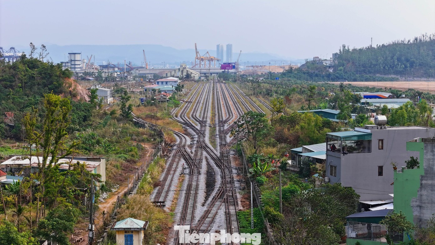 Bộ trưởng Xây dựng nói về đường sắt Hà Nội - Quảng Ninh 'đắp chiếu' hơn 10 năm- Ảnh 1.