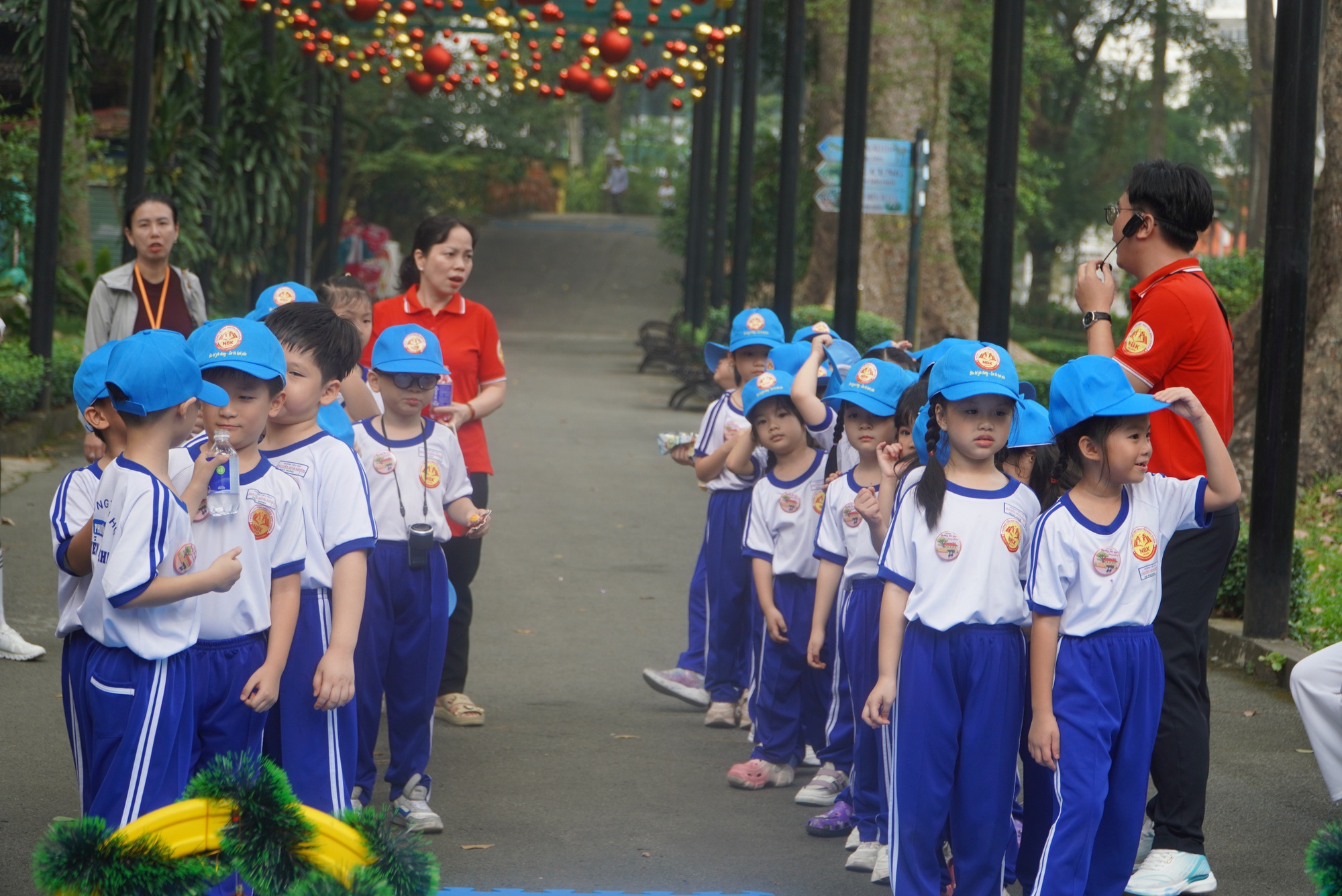 TPHCM chính thức "chốt" lịch nghỉ Tết Nguyên đán 2026 của học sinh toàn thành  - Ảnh 1.