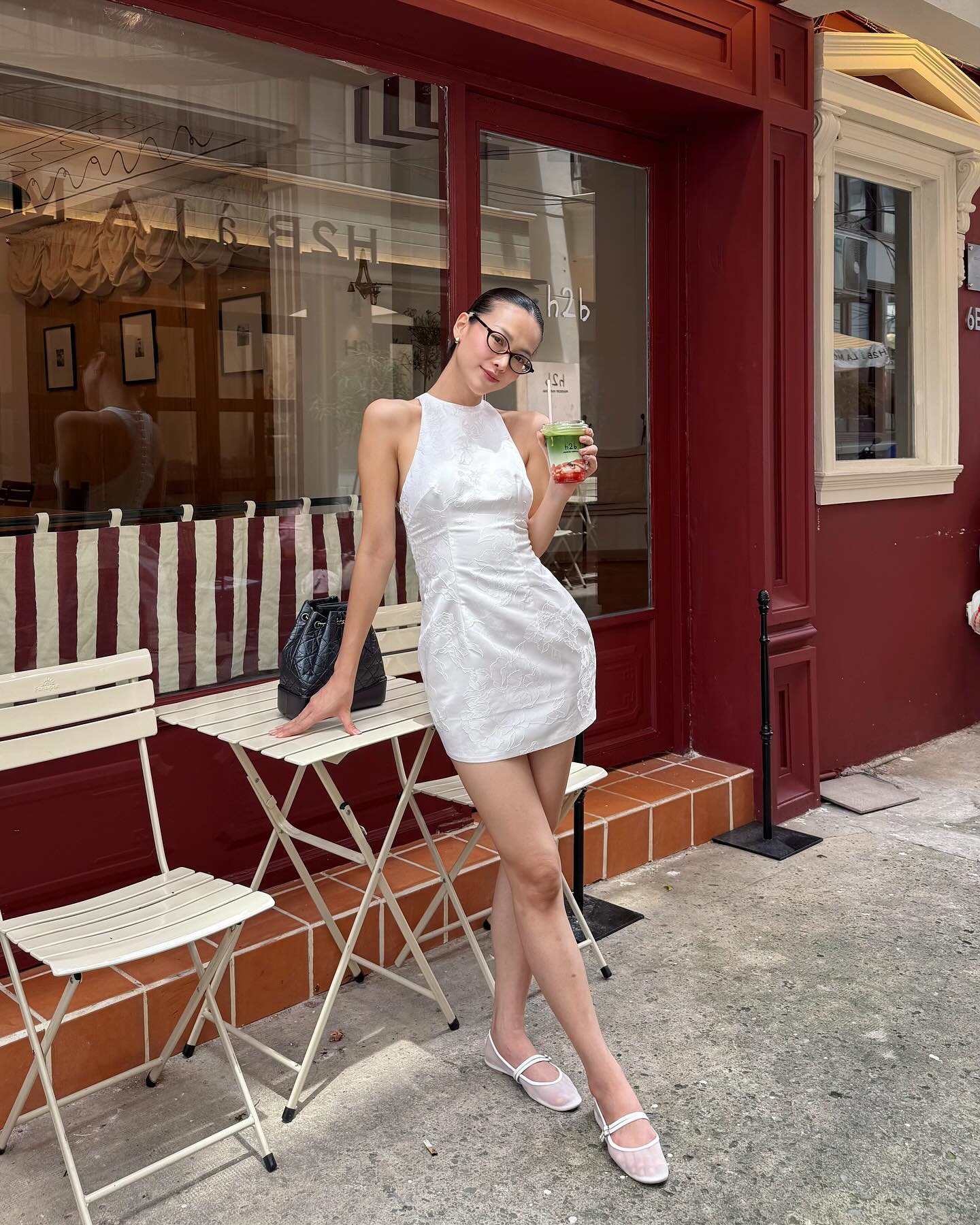 Khung hình chung của Kim Tuyến và một nàng Hậu định nghĩa lại khái niệm mỹ nhân- Ảnh 8.