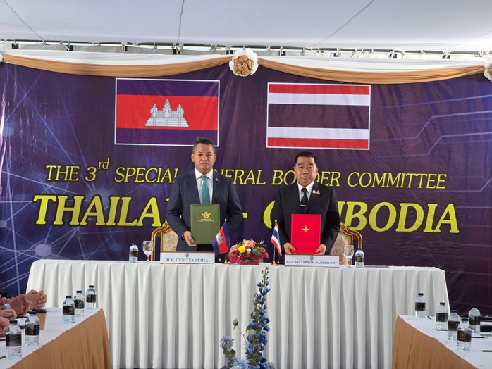 Nóng: Thái Lan - Campuchia đồng ý ngừng bắn ngay lập tức- Ảnh 1. Nóng: Thái Lan - Campuchia đồng ý ngừng bắn ngay lập tức- Ảnh 1.