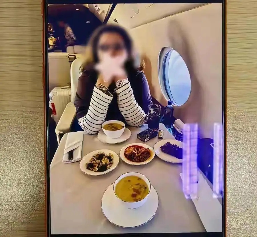 Tin lời "đại gia" trên mạng, người phụ nữ mất trắng hơn 48,6 tỷ đồng- Ảnh 5.