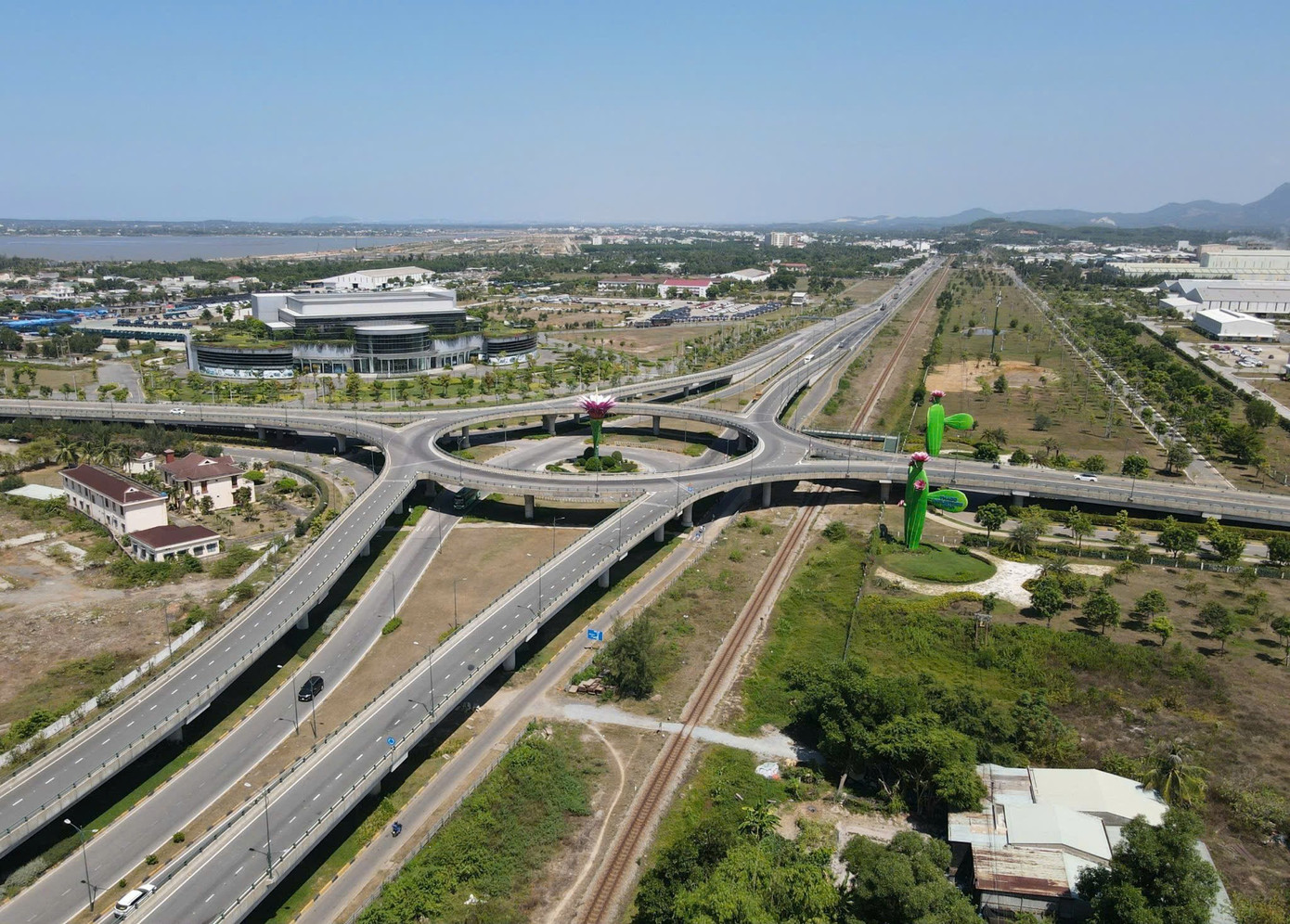 Chuyển mình từ Khu Kinh tế mở Chu Lai: Từ ‘phòng thí nghiệm’ chính sách đến trung tâm công nghiệp miền Trung- Ảnh 1.