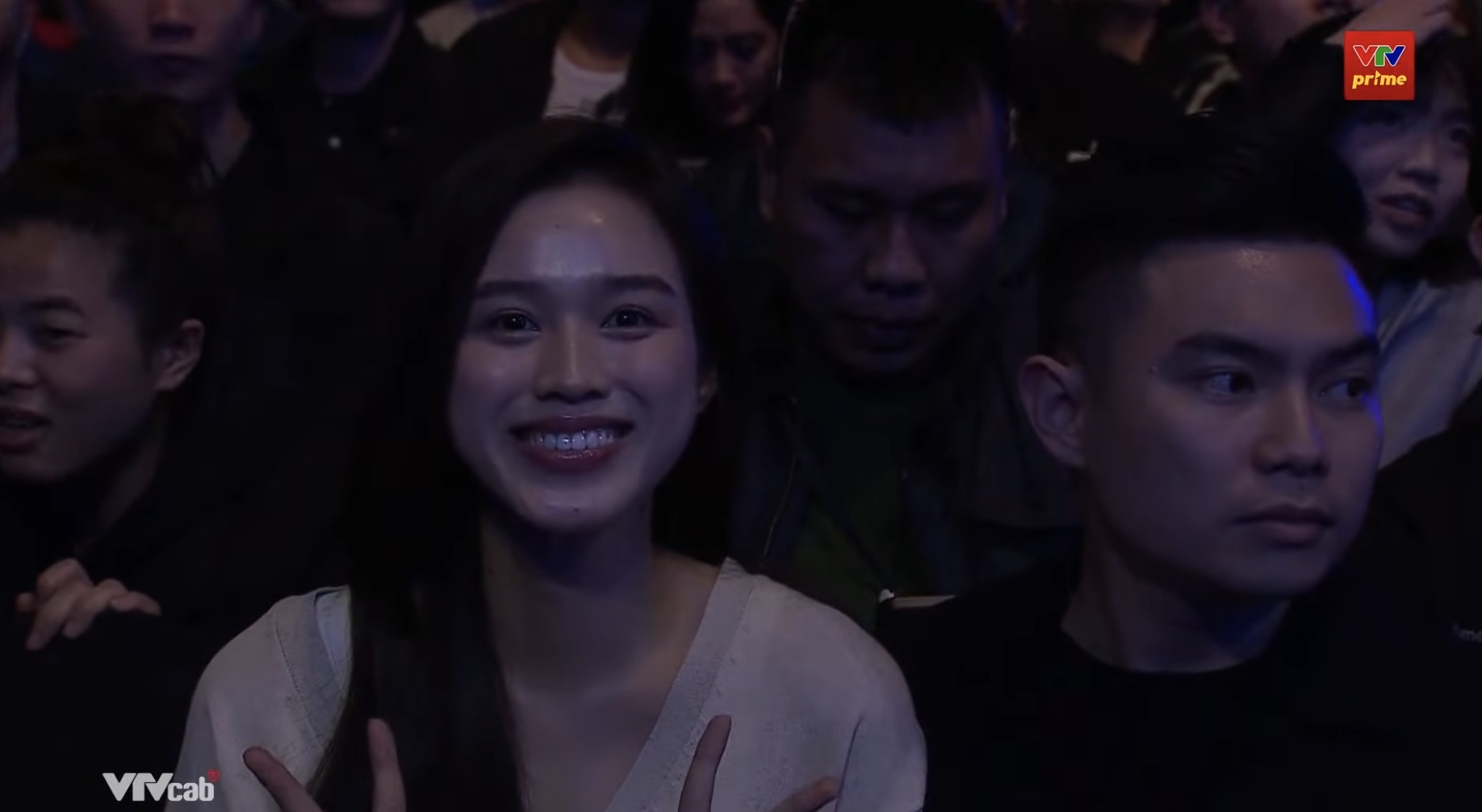 Sở thích riêng tư của Tổng giám đốc Viết Vương và Đỗ Hà bị lộ trên sóng trực tiếp- Ảnh 3.