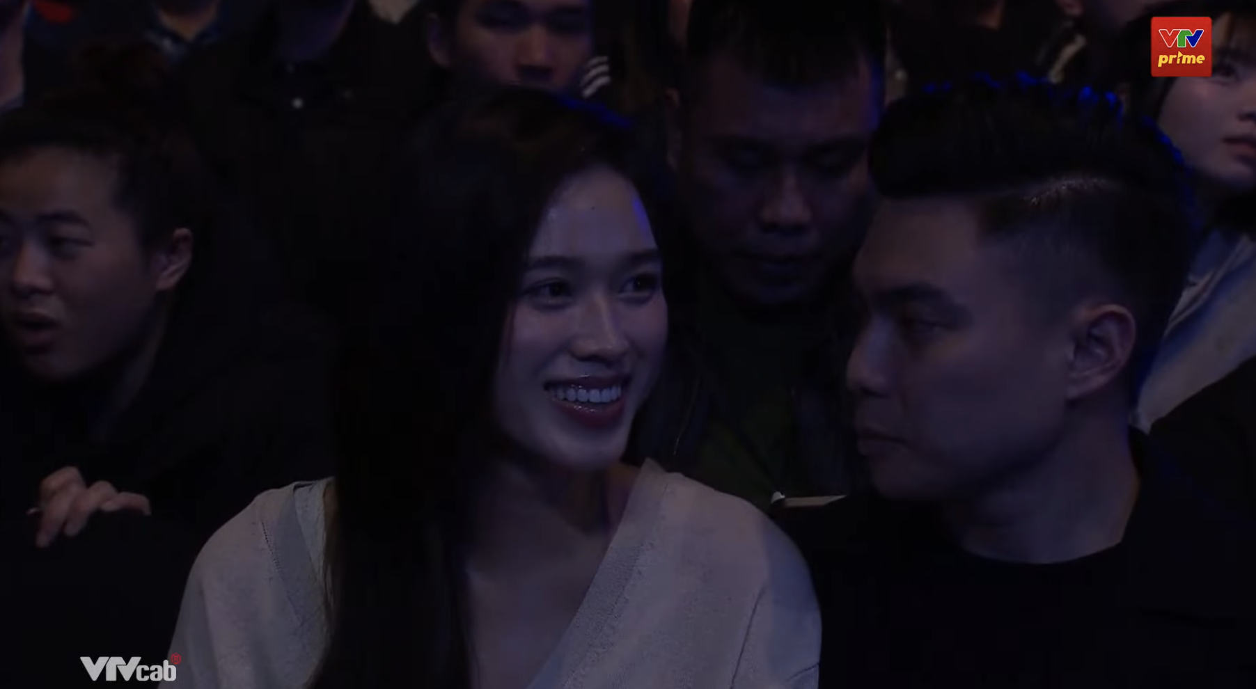 Sở thích riêng tư của Tổng giám đốc Viết Vương và Đỗ Hà bị lộ trên sóng trực tiếp- Ảnh 2.