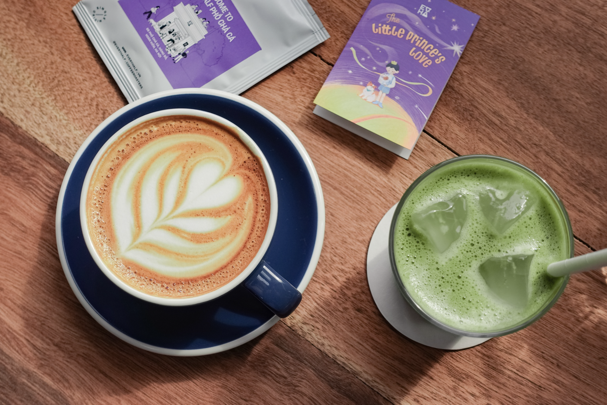 2 hàng quán đang khiến phố cổ Hà Nội đông nghịt, khách Tây khách Việt xếp hàng rồng rắn- Ảnh 14.