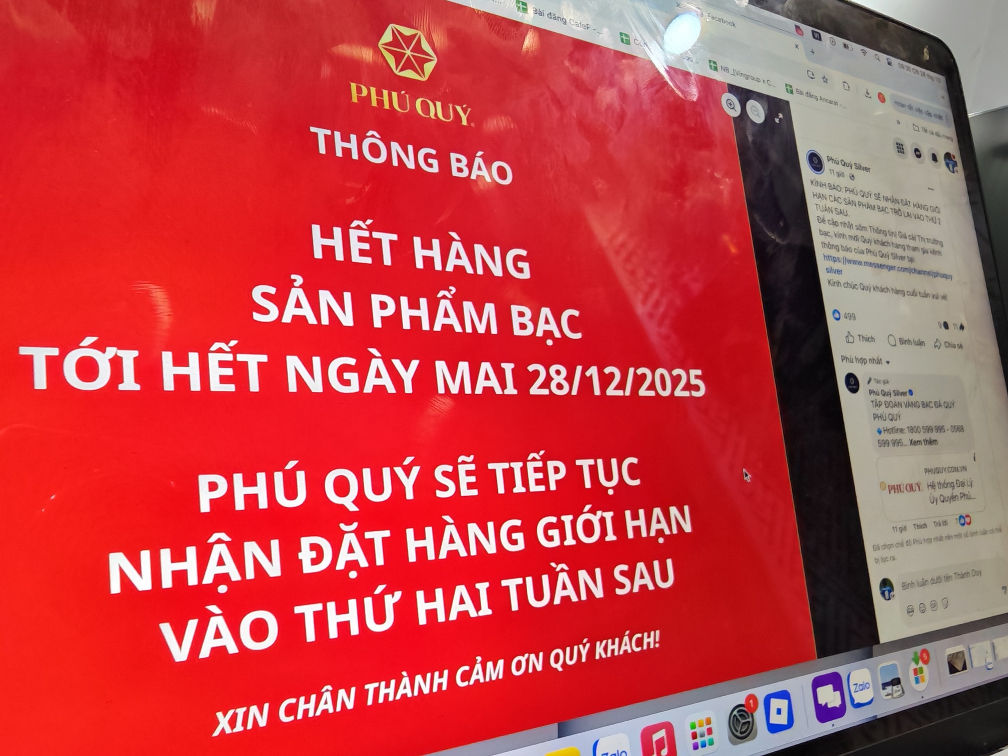 Loạn giá bạc 'sang tay' - Ảnh 1.