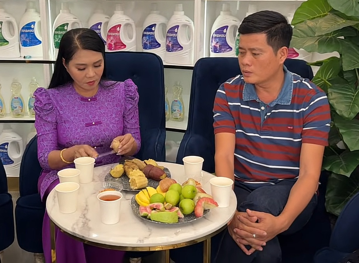 Trùm Điền Quân Khương Dừa họp nóng 3 nghệ sĩ sau khi tạm đóng cửa cơ sở kinh doanh- Ảnh 2.