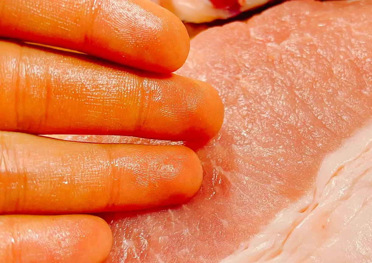 Chủ cửa hàng thịt khuyên thật: Mua thịt lợn, tốt nhất nên tránh ba loại này, chỉ người không biết mới thích mua- Ảnh 3.