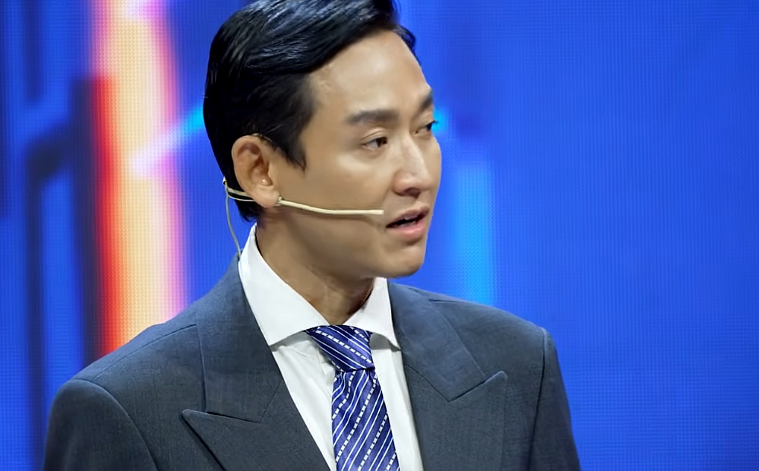 Trấn Thành hài hước nhắc 1 đàn em: "Tôi không thích bạn rồi đấy"- Ảnh 1.