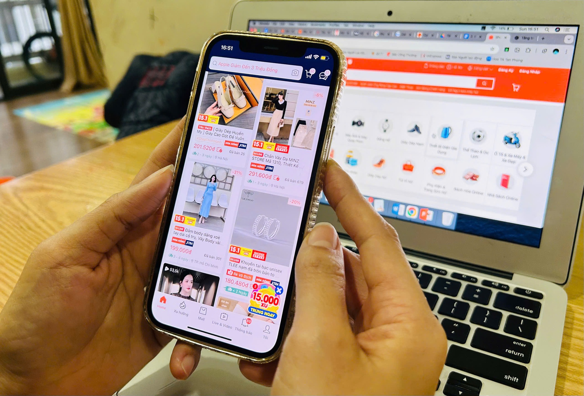 Siết thu thuế trên sàn thương mại điện tử- Ảnh 1.