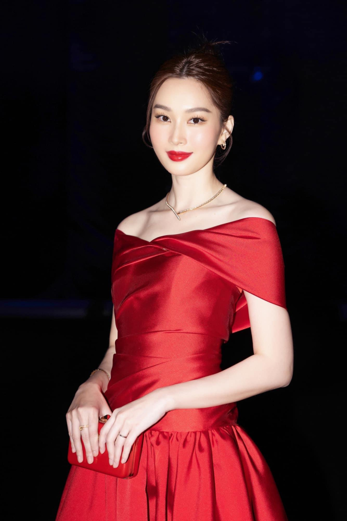 Người đẹp lọt Top 100 gương mặt đẹp nhất châu Á: Nay làm mẹ 3 con, nhan sắc chưa ai vượt qua nổi!- Ảnh 2. Người đẹp lọt Top 100 gương mặt đẹp nhất châu Á: Nay làm mẹ 3 con, nhan sắc chưa ai vượt qua nổi!- Ảnh 2.