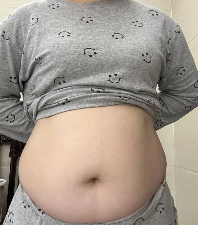 4 thay đổi nhỏ mỗi ngày giúp "cạo sạch" mỡ nội tạng, vòng bụng nhỏ lại lúc nào không hay - Ảnh 1. 4 thay đổi nhỏ mỗi ngày giúp "cạo sạch" mỡ nội tạng, vòng bụng nhỏ lại lúc nào không hay - Ảnh 1.