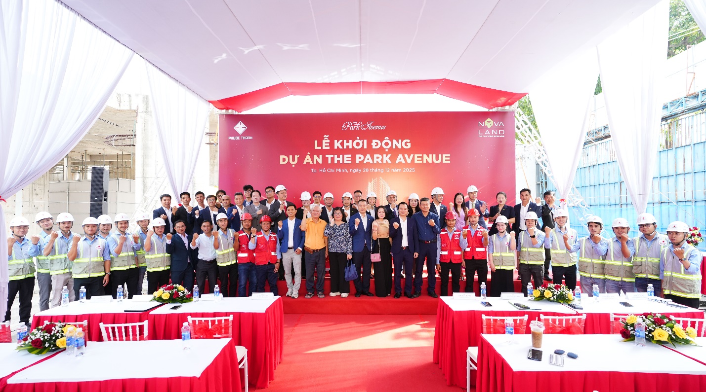 Novaland đẩy mạnh thi công dự án The Park Avenue trên mặt tiền đường Ba Tháng Hai - Ảnh 1.