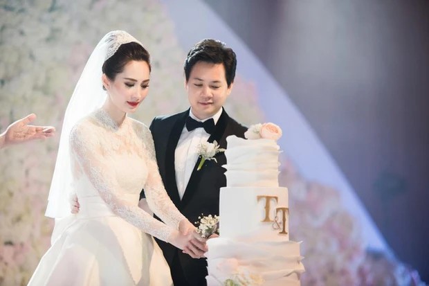 Người đẹp lọt Top 100 gương mặt đẹp nhất châu Á: Nay làm mẹ 3 con, nhan sắc chưa ai vượt qua nổi!- Ảnh 8. Người đẹp lọt Top 100 gương mặt đẹp nhất châu Á: Nay làm mẹ 3 con, nhan sắc chưa ai vượt qua nổi!- Ảnh 8.