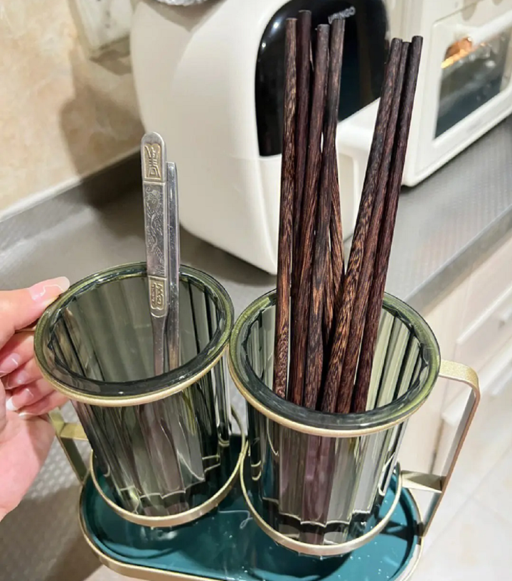 Sau bao lâu nên thay đũa?- Ảnh 2.