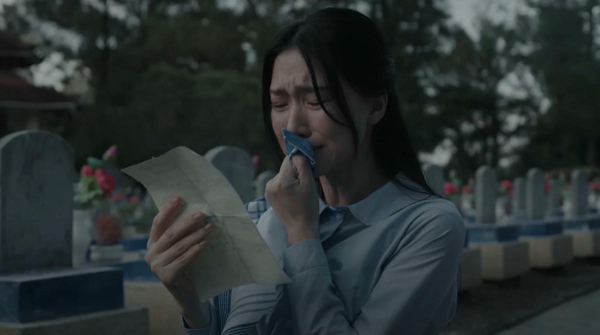 Cháu gái của Thiếu tá quân đội: Sở hữu MV đỉnh nhất 2025, được Thủ tướng khen ngợi- Ảnh 5. Cháu gái của Thiếu tá quân đội: Sở hữu MV đỉnh nhất 2025, được Thủ tướng khen ngợi- Ảnh 5.