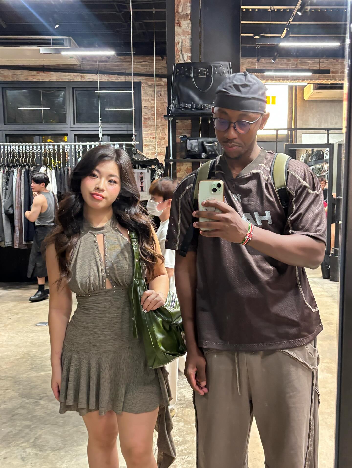 Bộ ảnh cưới cô dâu Việt và chú rể châu Phi viral nhất lúc này- Ảnh 11.