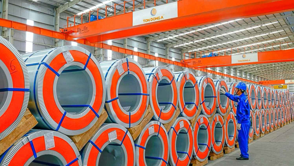 Tôn Đông Á kinh doanh ra sao trước khi nộp hồ sơ niêm yết trên HoSE? - Ảnh 1.