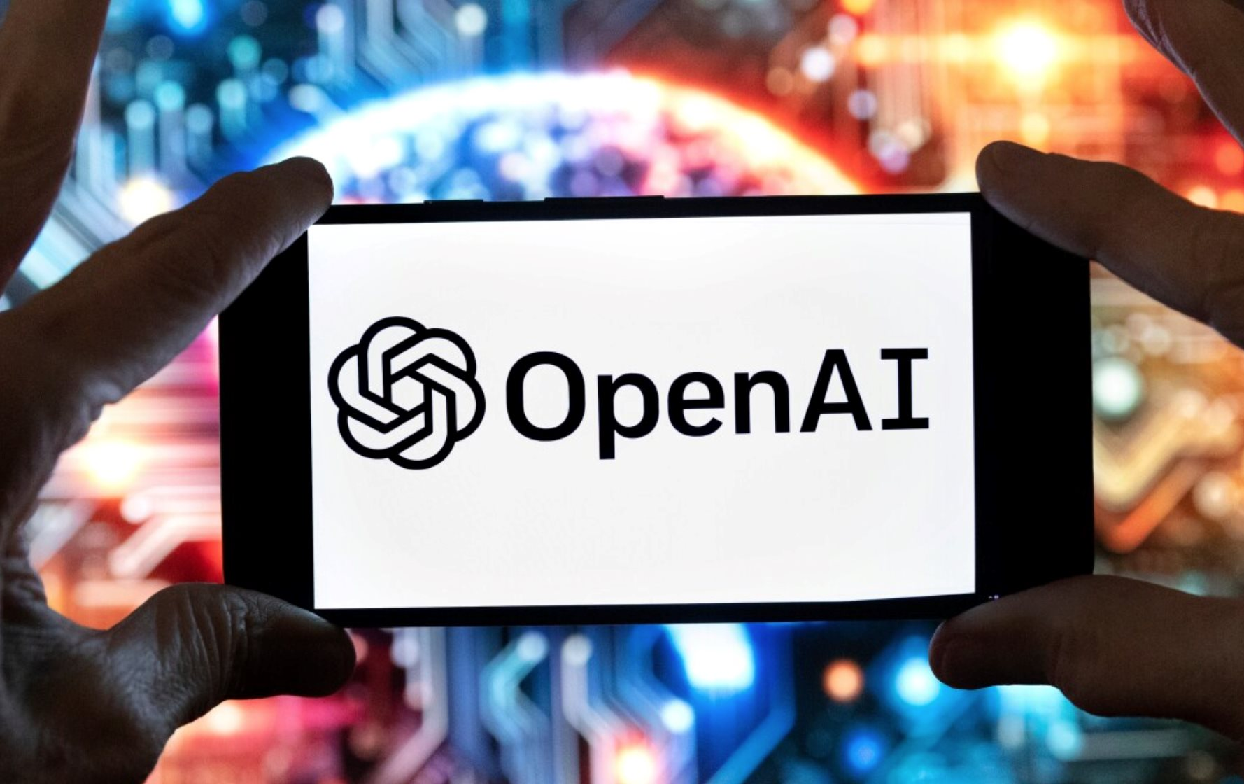 OpenAI tuyên bố khẩn cấp 'Mã đỏ', tạm hoãn hàng loạt dự án: Chuyện gì đang xảy ra?- Ảnh 2.
