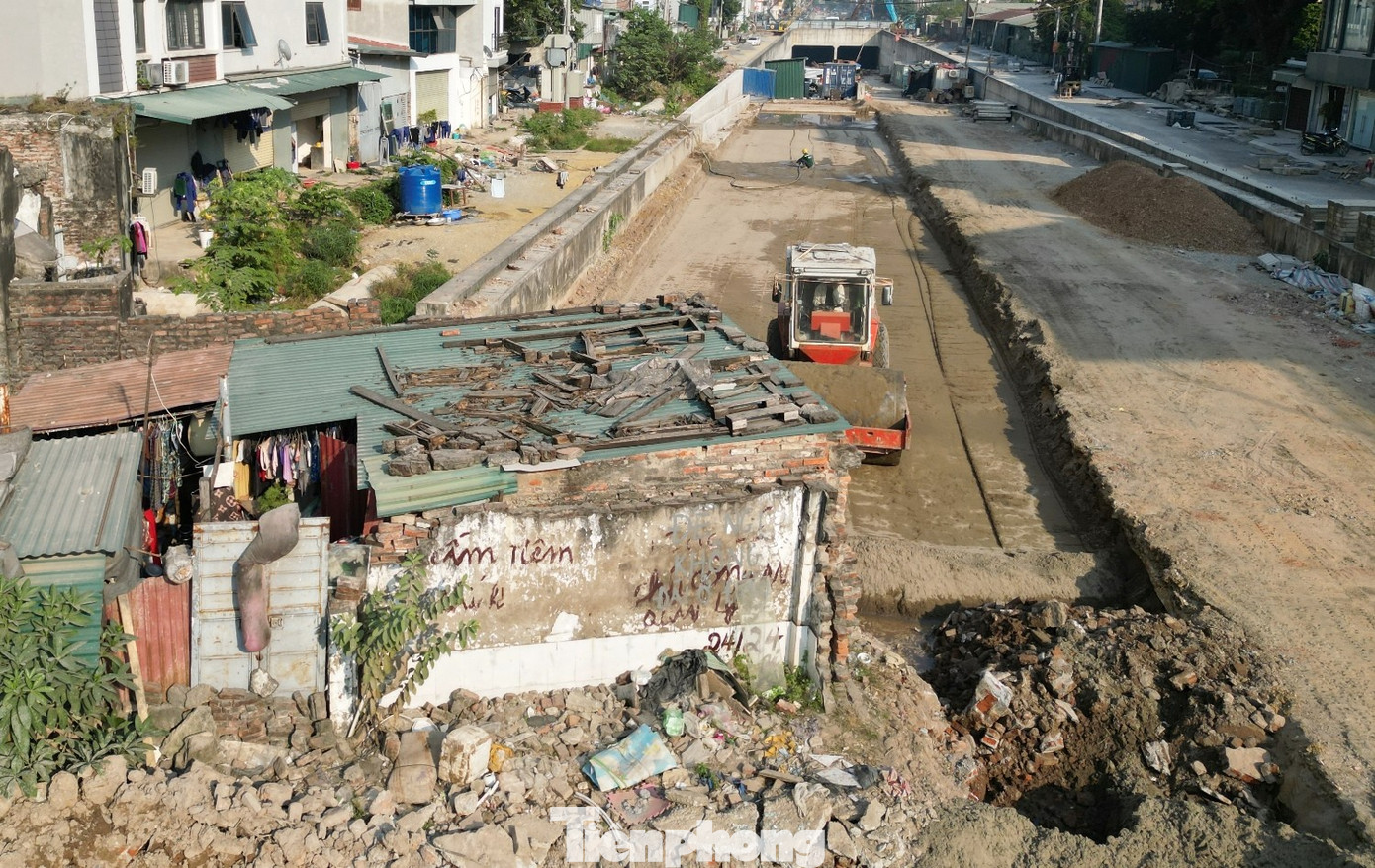 Mặt bằng bị tái lấn chiếm, Vành đai 2,5 thêm nguy cơ chậm tiến độ- Ảnh 7.